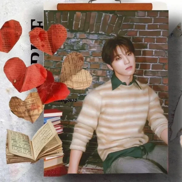 Signature photo of Dino (SEVENTEEN) capturing their charm