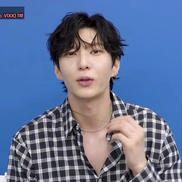 Top Photo Full of LEO (VIXX) Love