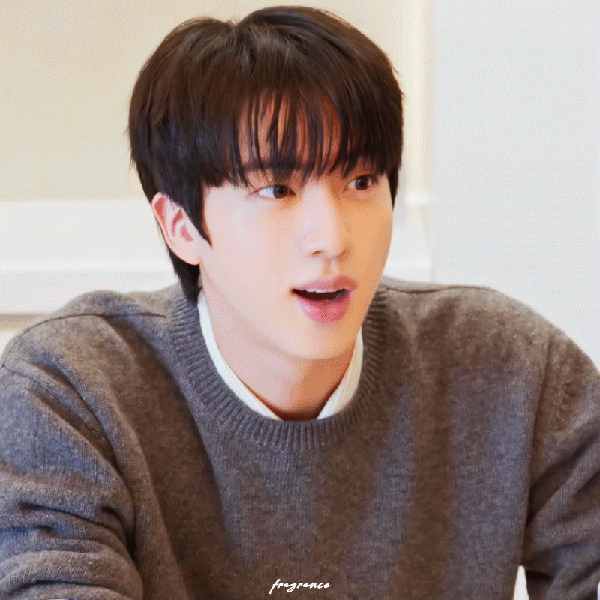 Foto Populer Penuh Cinta untuk Jin (BTS)