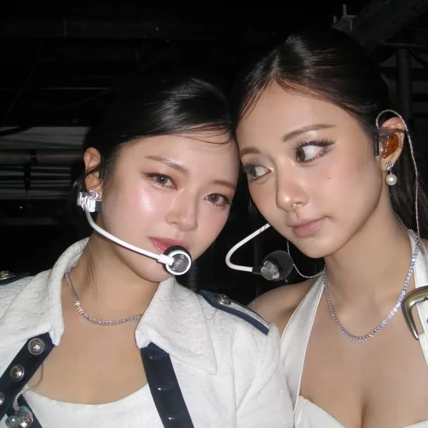 팬들이 뽑은 TWICE 최고의 순간