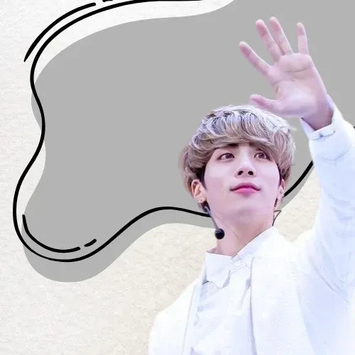 Signature photo of Jonghyun (SHINee) capturing their charm