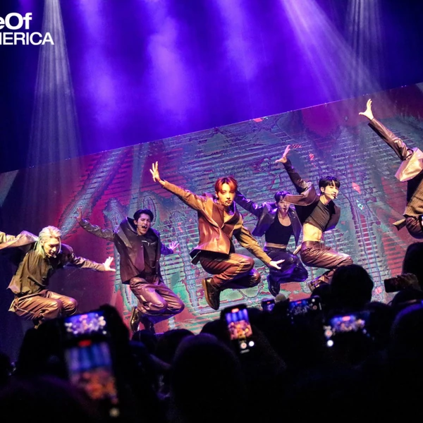 充满粉丝爱意的OnlyOneOf人气照片