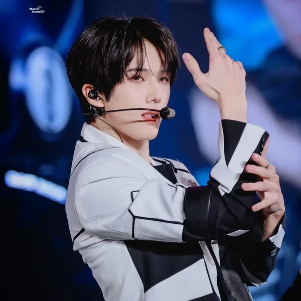 Today's Most Loved Jisung (NCT DREAM)