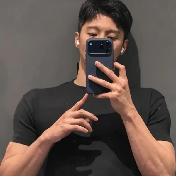 오늘 가장 사랑받은 김우석의 모습