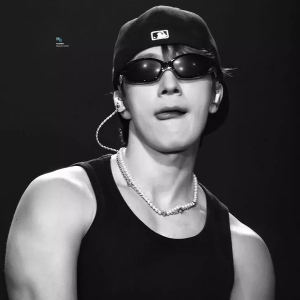 Foto Populer Penuh Cinta untuk Donghae (Super Junior)