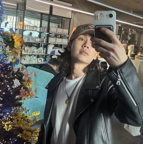 Today's Most Loved Jung Ilhoon