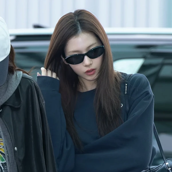 오늘 가장 사랑받은 사나 (TWICE)의 모습