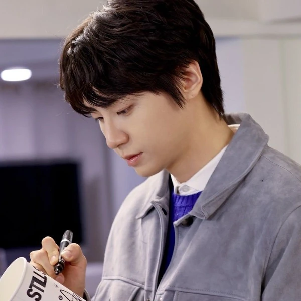 Top Photo Full of Lee Jinhyuk Love