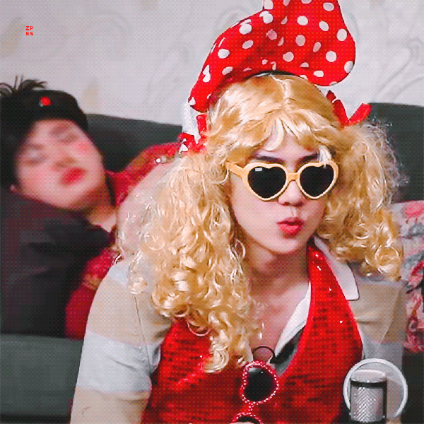 오늘 가장 사랑받은 세훈 (EXO)의 모습