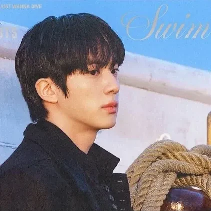 오늘 가장 사랑받은 진 (방탄소년단)의 모습