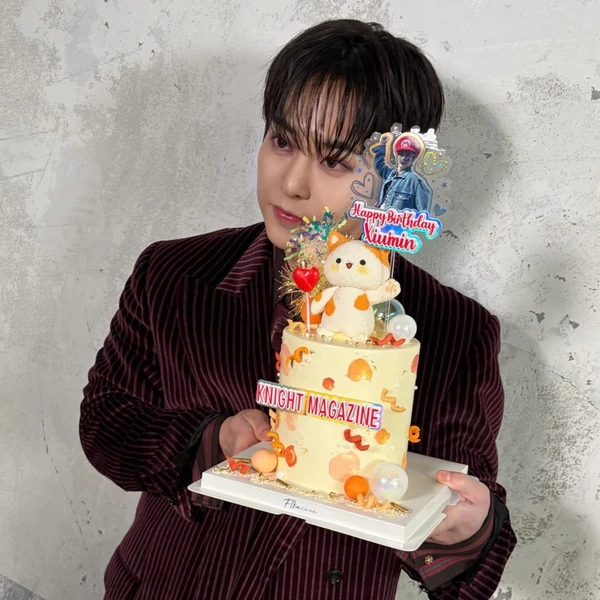 Top Photo Full of Xiumin (EXO) Love