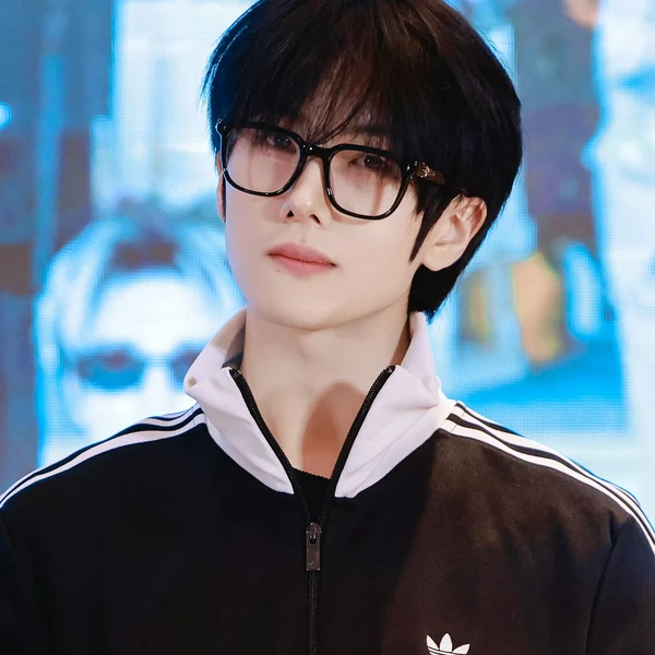 Today's Most Loved Jisung (NCT DREAM)