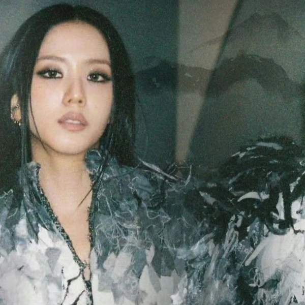 Momen Terbaik Jisoo (BLACKPINK) Pilihan Penggemar