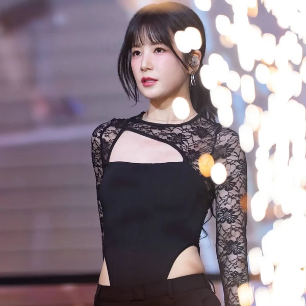 Signature photo of パク・チョロン (Apink) capturing their charm