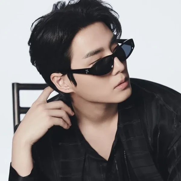 Shining profile picture of Young K (DAY6) on today's Choeaedol