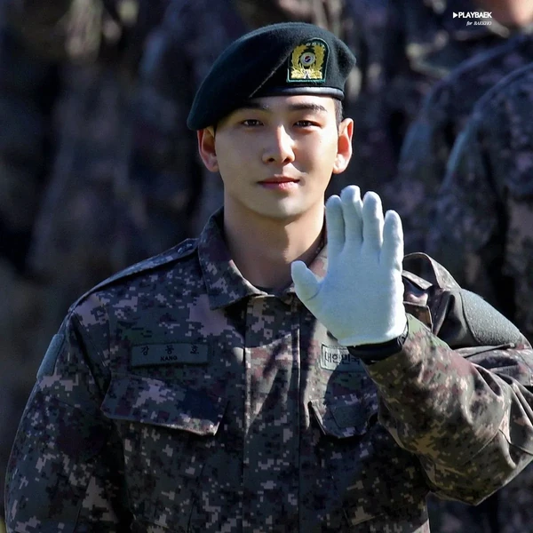 오늘 가장 사랑받은 백호의 모습