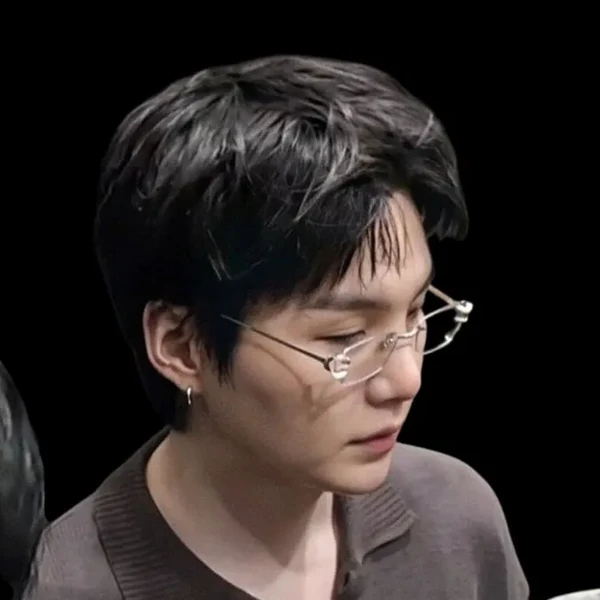 슈가 (방탄소년단) 팬심 가득한 인기 사진