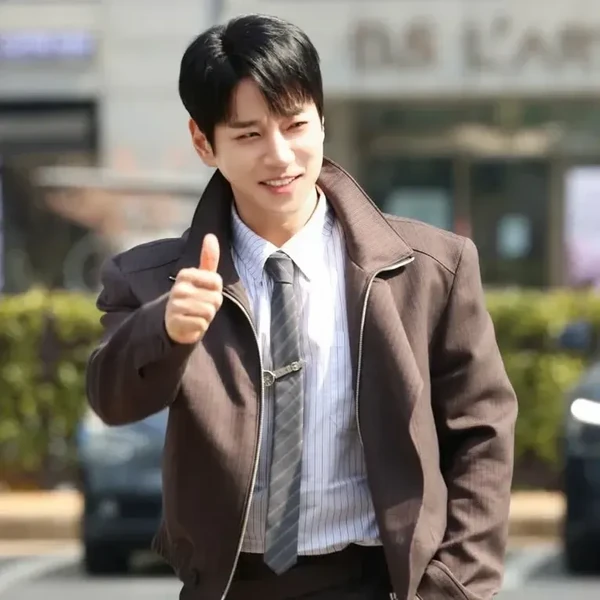 Top Photo Full of Hwang Chiyeol Love