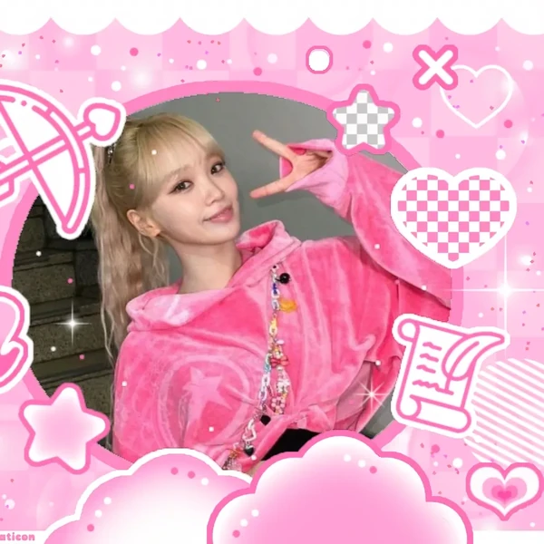 Top Photo Full of Kim Chaewon (LE SSERAFIM) Love