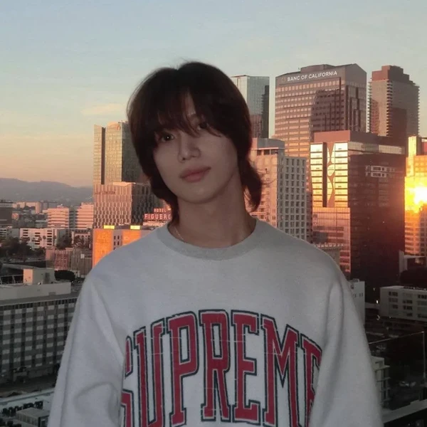 Today's Most Loved SHINee