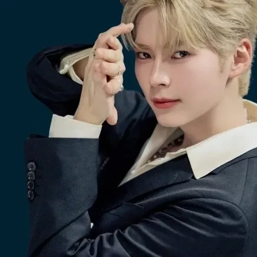 Popular profile image of Sung Hanbin (ZEROBASEONE) selected by votes