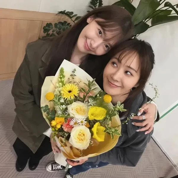 Shining profile picture of 윤아 (소녀시대) on today's Choeaedol