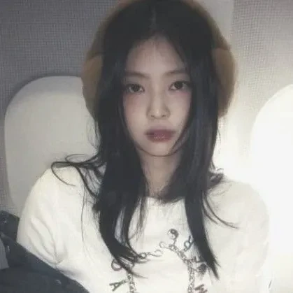 ジェニー (BLACKPINK)への愛が詰まった人気写真