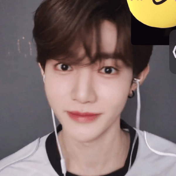 通过投票选出的章昊人气头像