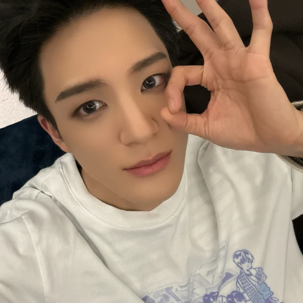 Today's Most Loved Jeno (NCT DREAM)