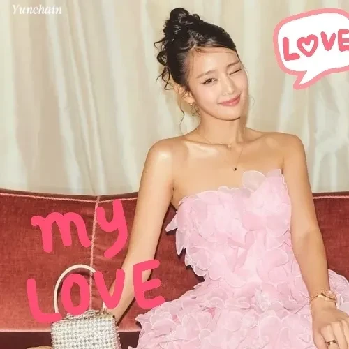 Shining profile picture of ミンニ (i-dle) on today's Choeaedol