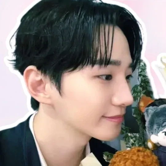 Shining profile picture of ジュノ (2PM) on today's Choeaedol