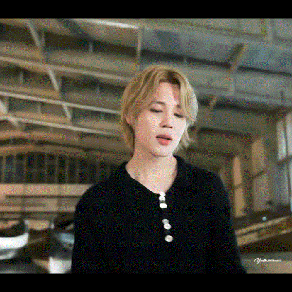 Foto Populer Penuh Cinta untuk Jimin (BTS)