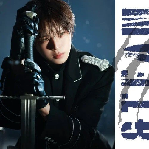 투표로 선정된 케이 (앤팀)의 인기 프로필 이미지