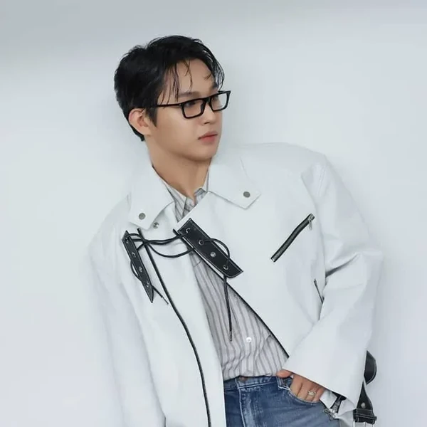 Top Photo Full of Lim Hyunsik (BTOB) Love
