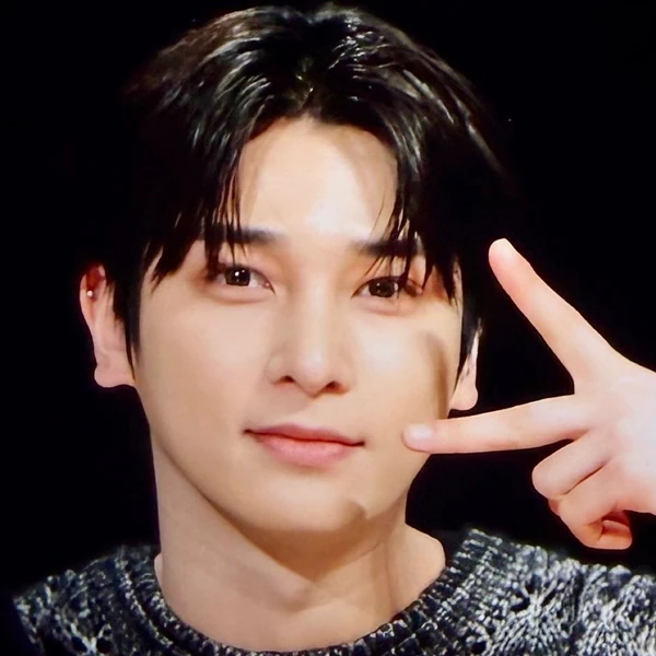 Best moment chosen by Hangyul (POLARIX) fandom