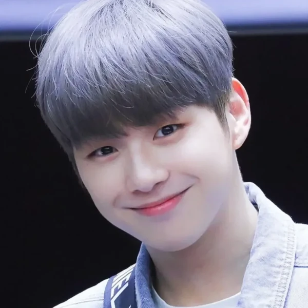 강다니엘의 커뮤니티에서 가장 인기있는 배너 게시글