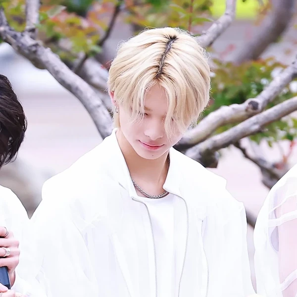 Penampilan NI-KI (ENHYPEN) yang Paling Dicintai Hari Ini