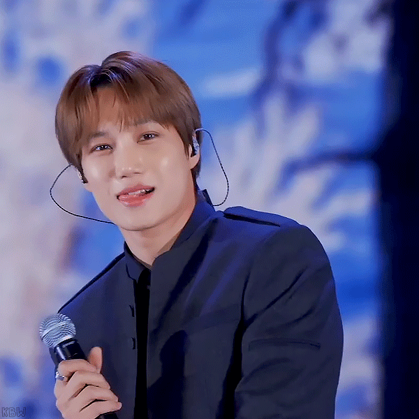 Foto Populer Penuh Cinta untuk Kai (EXO)