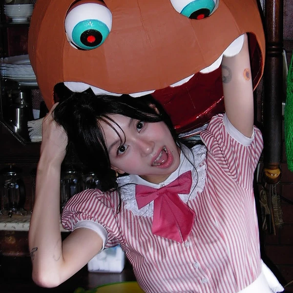 Momen Terbaik Chaeyoung (TWICE) Pilihan Penggemar