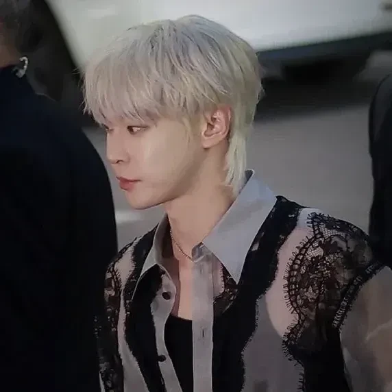 오늘 가장 사랑받은 도영 (NCT 127)의 모습