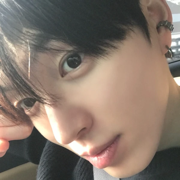 Today's Most Loved HEECHAN (DKB)