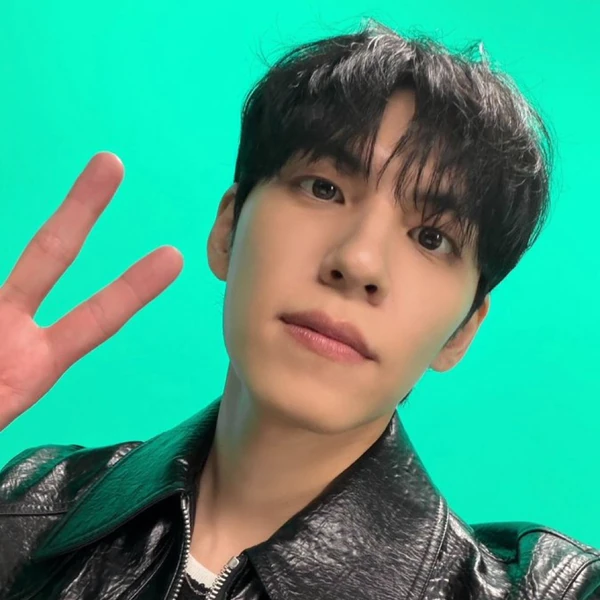 今天最受喜爱的元弼 (DAY6)