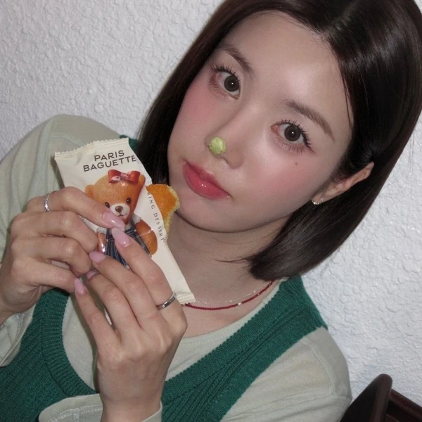 Popular profile image of 權恩妃 selected by votes