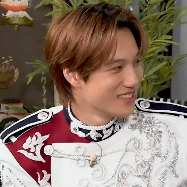 Penampilan Kai (EXO) yang Paling Dicintai Hari Ini