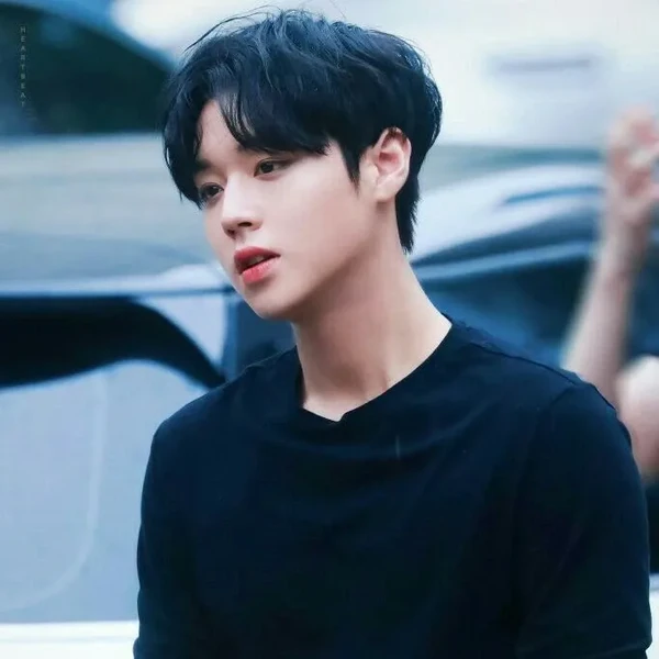Popular profile picture of Park Jihoon loved by fans