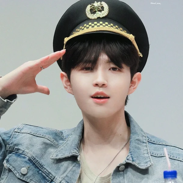 Shining profile picture of Kim Jaehwan on today's Choeaedol