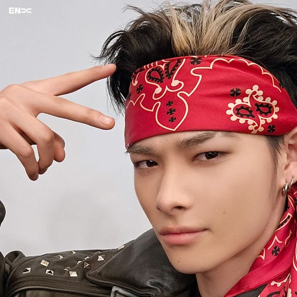 Penampilan ENHYPEN yang Paling Dicintai Hari Ini