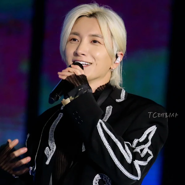 Best moment chosen by Leeteuk (Super Junior) fandom