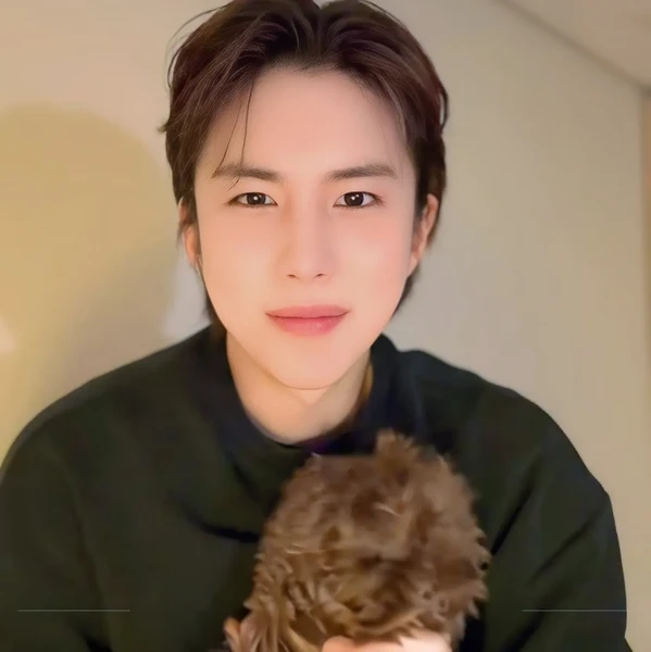 Popular profile image of Wow (A.C.E) selected by votes