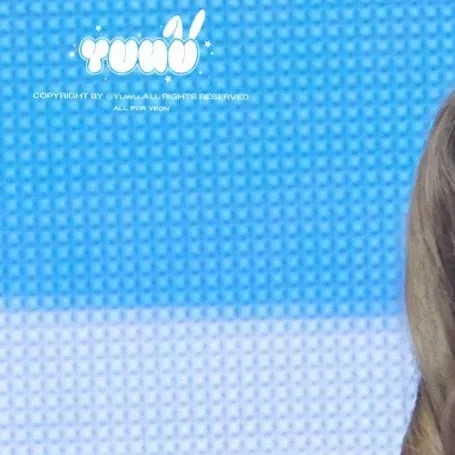 Signature photo of Ye-on (Hearts2Hearts) capturing their charm